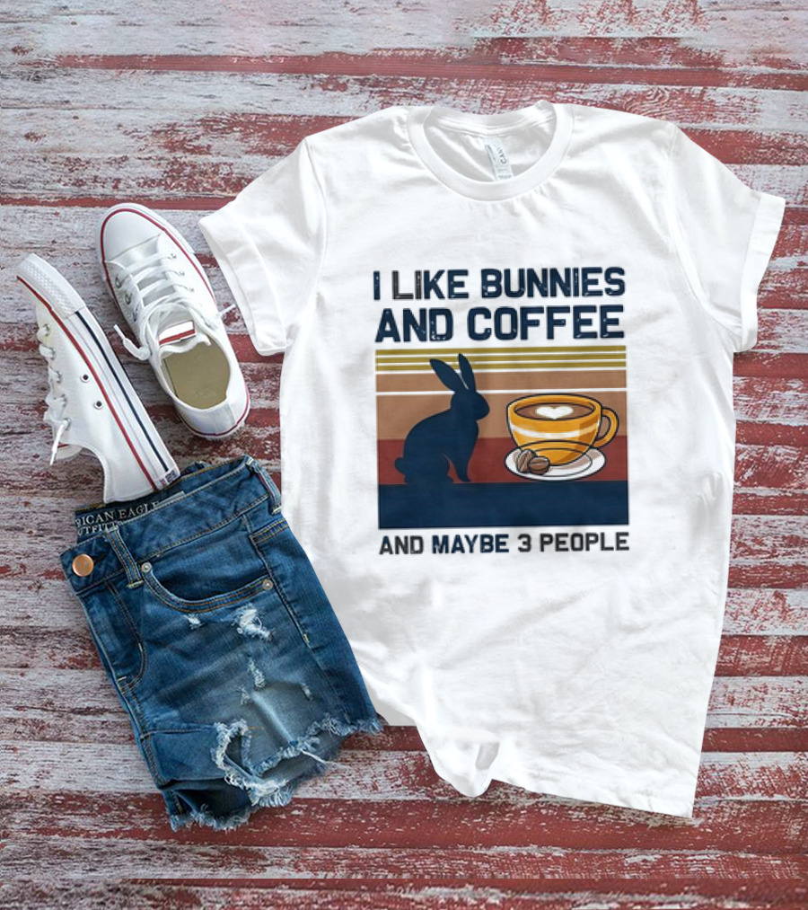I Like Bunnies And Coffee And Maybe 3 People Vintage Retro Stripe T-Shirt