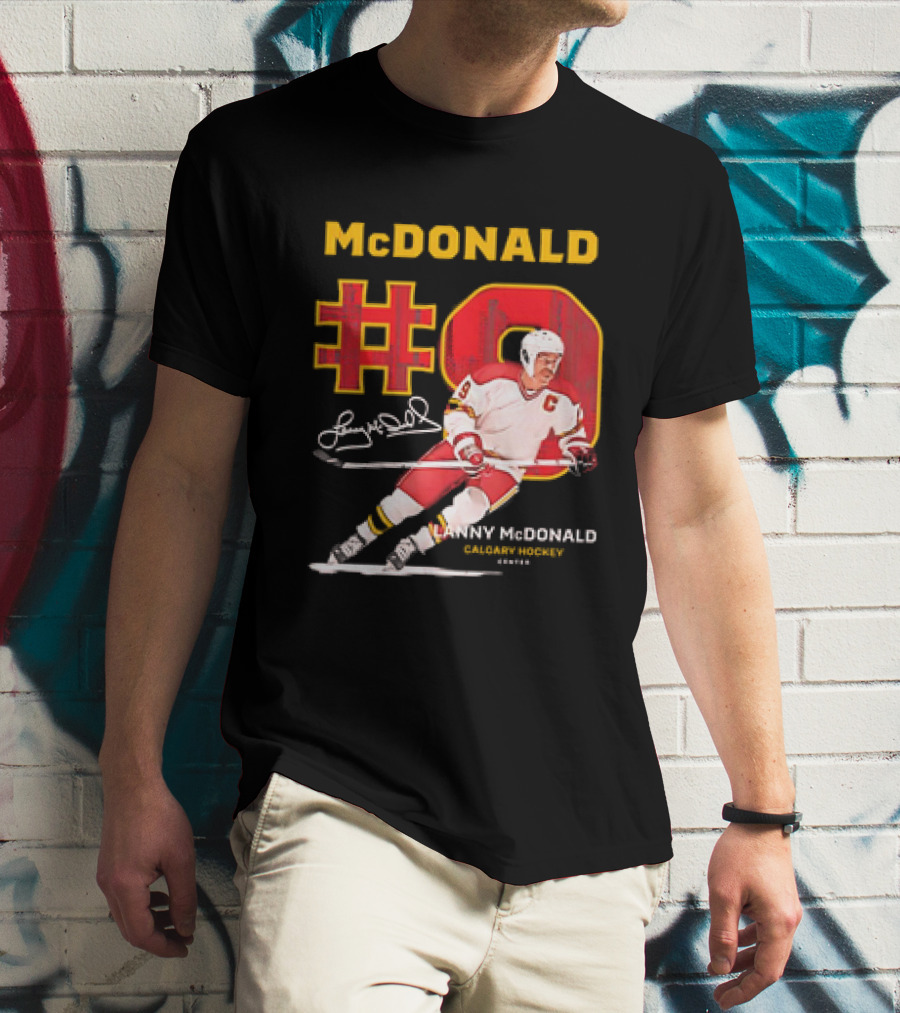 Lanny McDonald #9 Calgary Flames NHL Hockey Throwback Vintage Signature T-Shirt