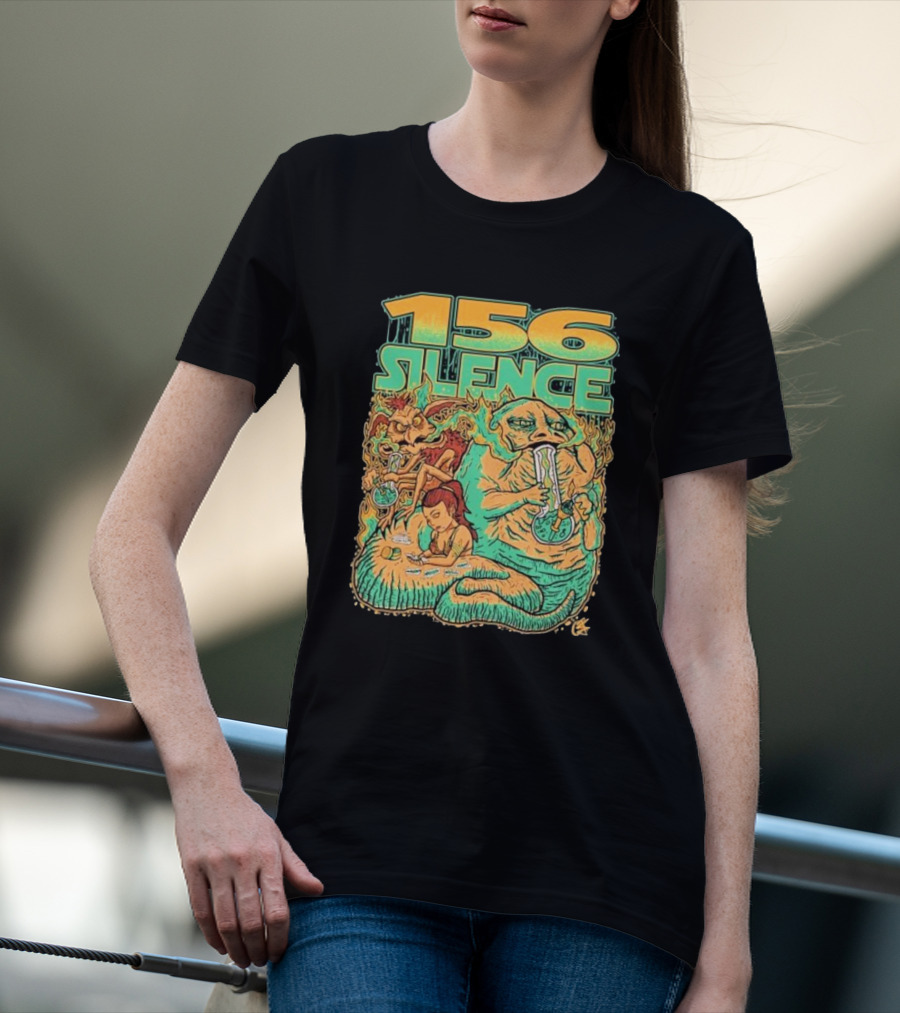 156 Silence Creature Smoking And Relaxing Psychedelic Art T-Shirt
