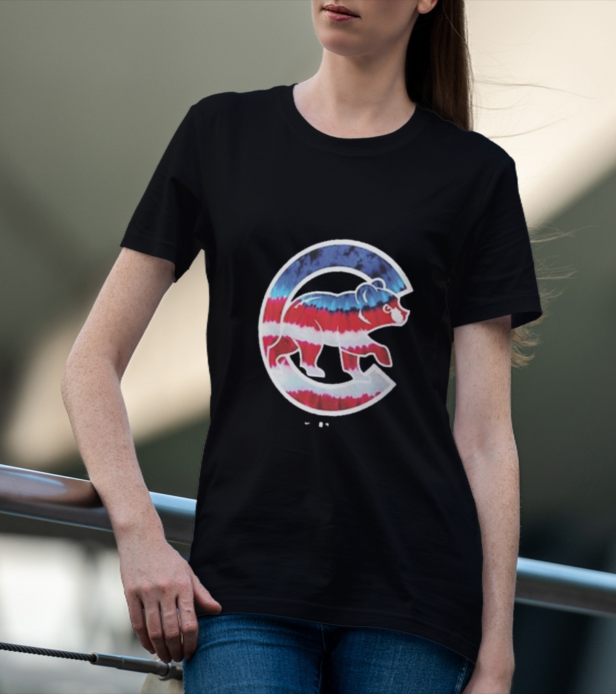 Chicago Cubs Americana Tie-Dye Bear Logo T-Shirt