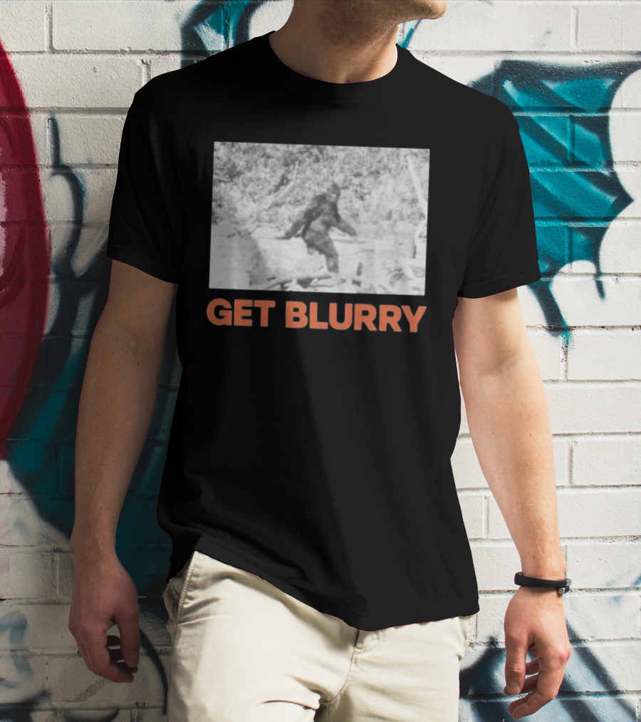 Blurry Creatures Get Blurry Bigfoot Image Classic Style T-Shirt
