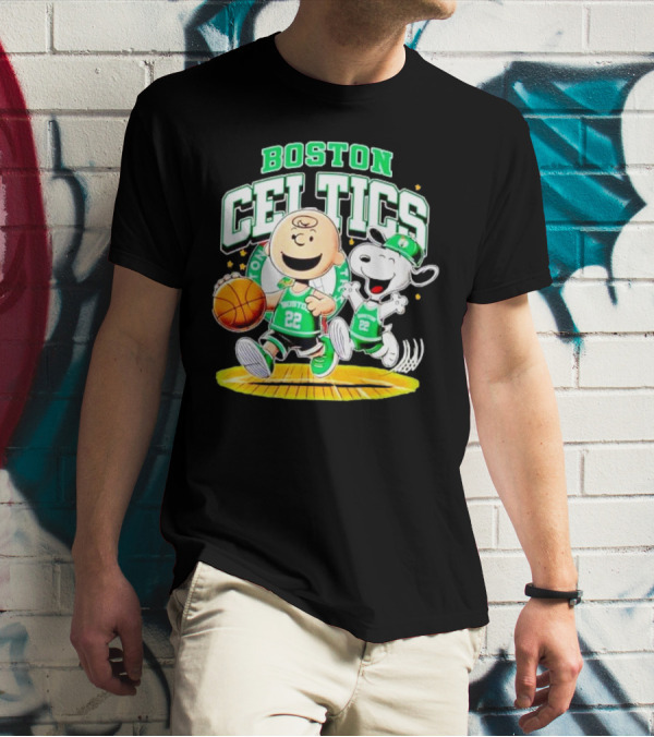Boston Celtics Charlie Brown Snoopy Basketball Fan Fun T-Shirt