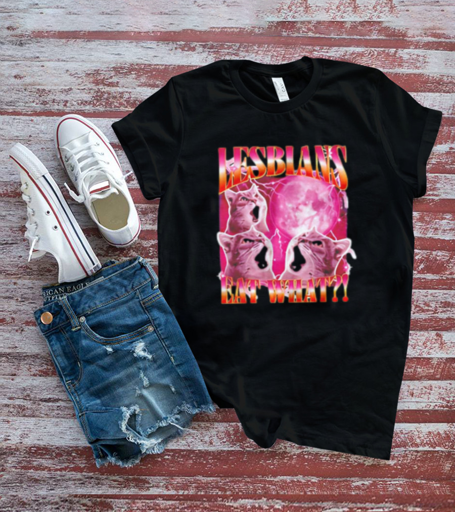 Cat Lesbians Eat What Graphic T-Shirt