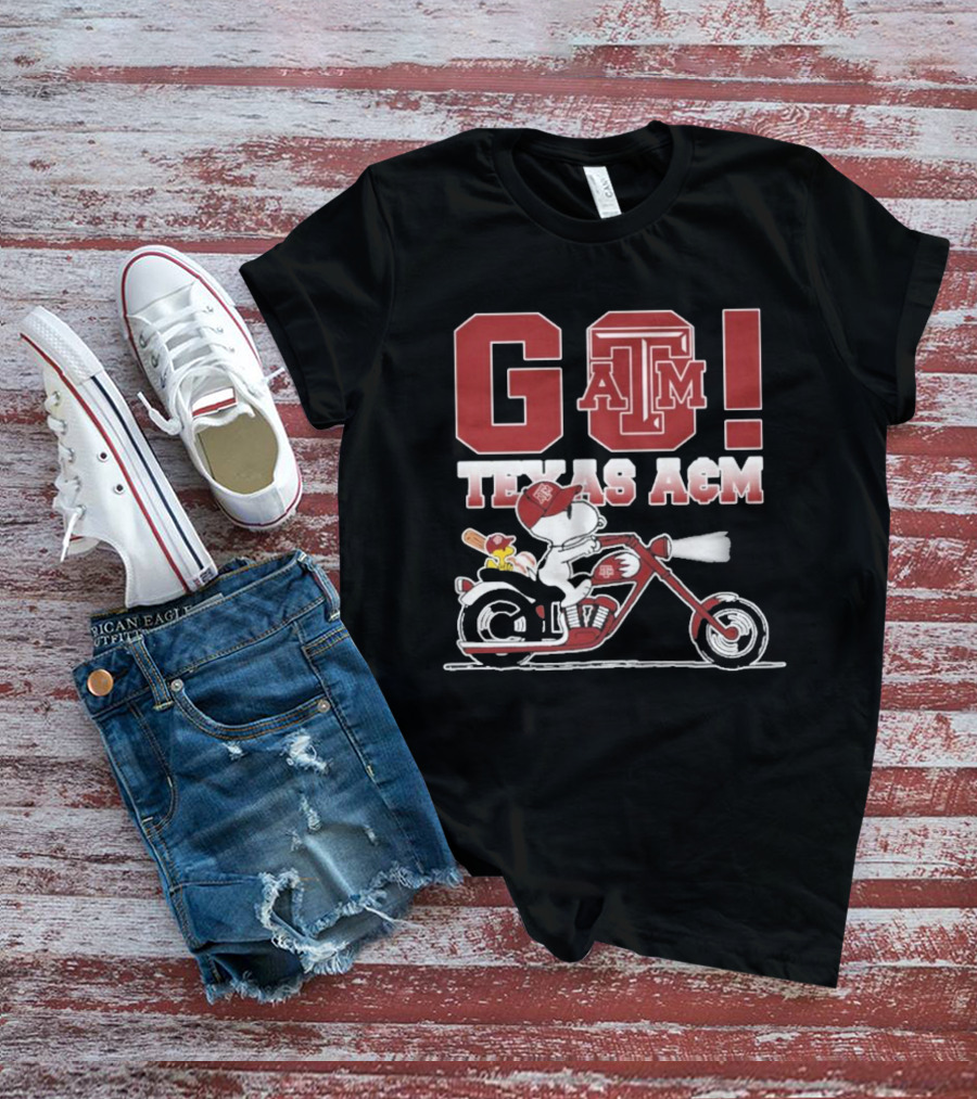 Go Texas A&m Snoopy Motoby T-Shirt