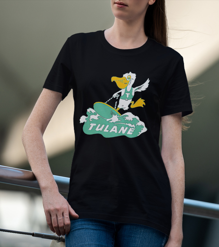 Tulane Green Wave Surfing Pelican Vintage T-Shirt