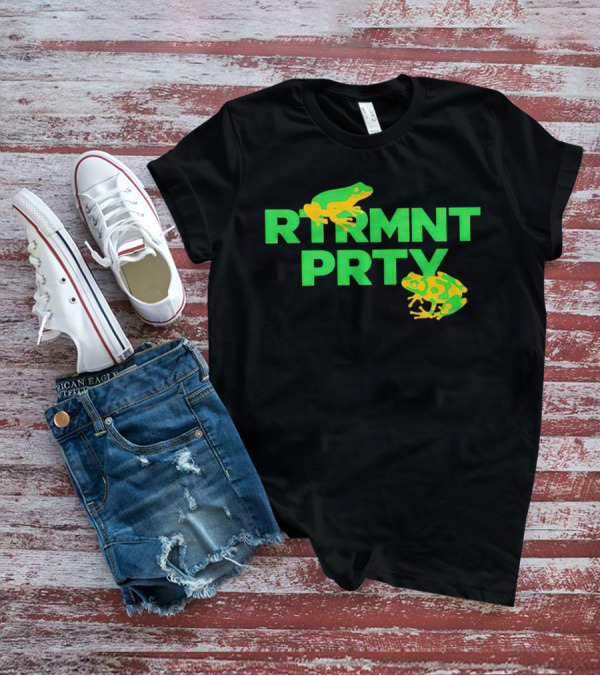 Rtrmnt Prty With Green Frogs T-Shirt