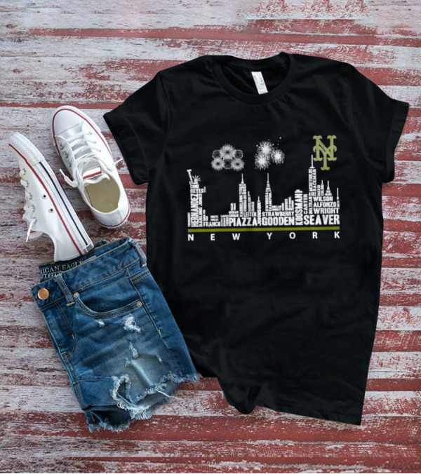 New York Mets Skyline With Player Names T-Shirt