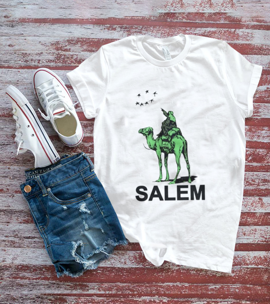 Salem Silkroad Camel And Stars In Green T-Shirt