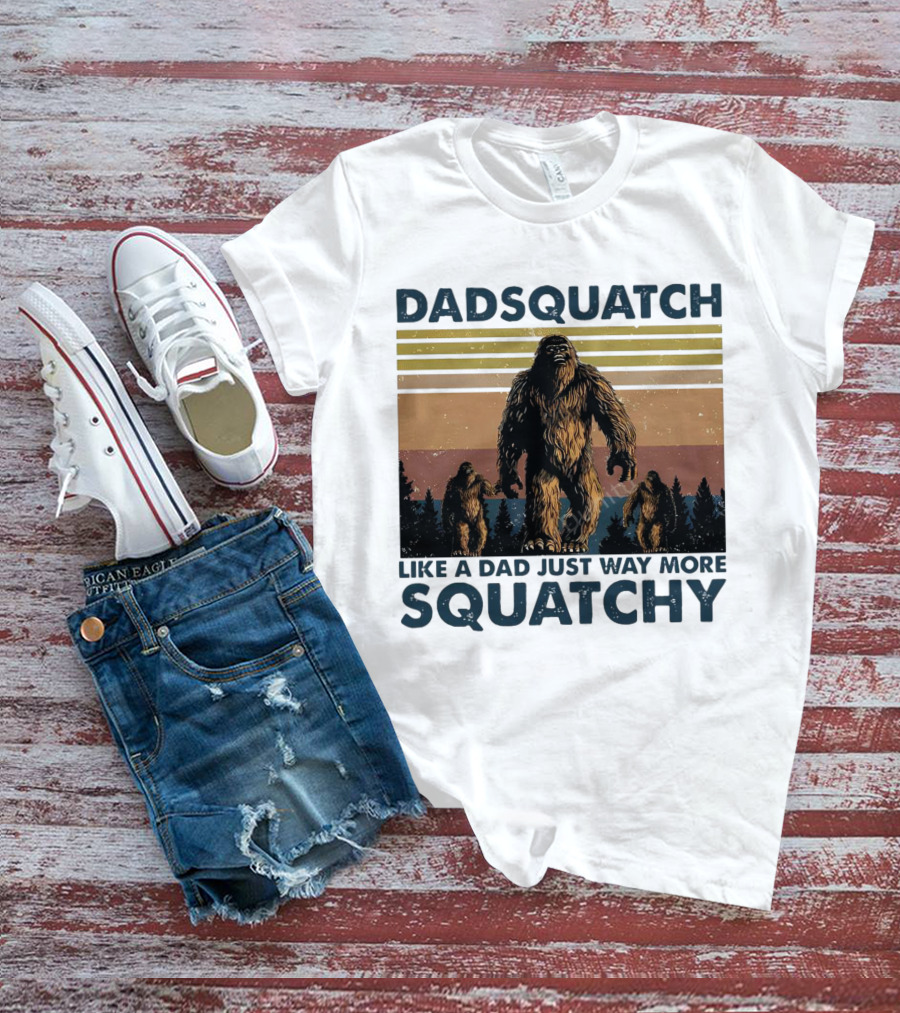 Dadsquatch Like A Dad Just Way More Squatchy Vintage Father's Day Retro Sunset T-Shirt