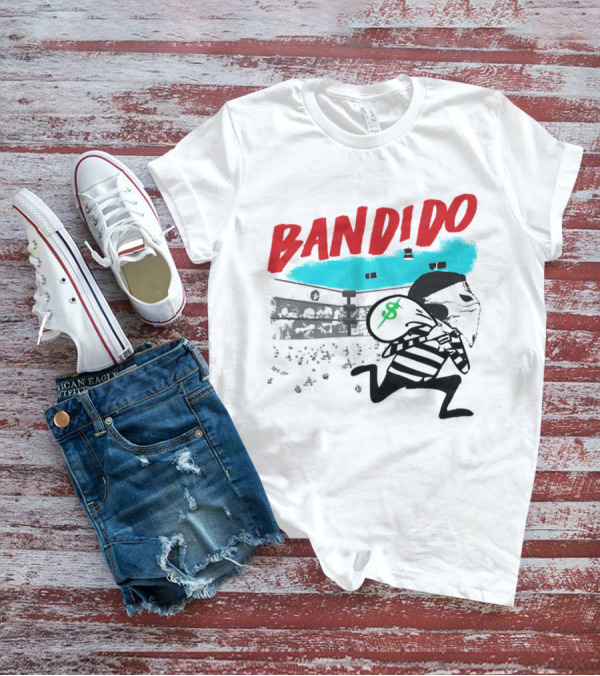 Bandido Ándale Wrestling Heist Comic Style With Luchador Ring And Money Bag T-Shirt