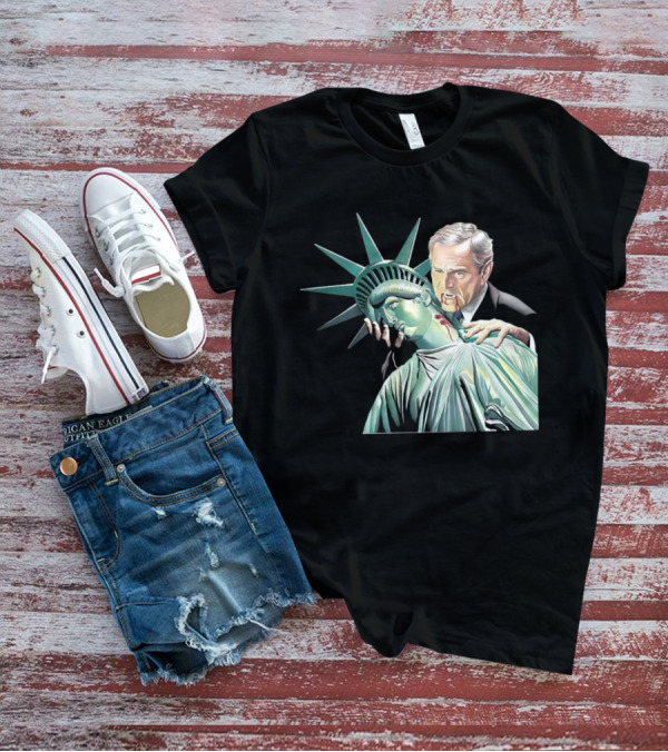 George Bush As Vampire Biting Statue Of Liberty T-Shirt