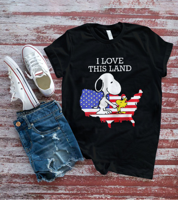 Snoopy Woodstock I Love This Land American Flag USA Map T-Shirt