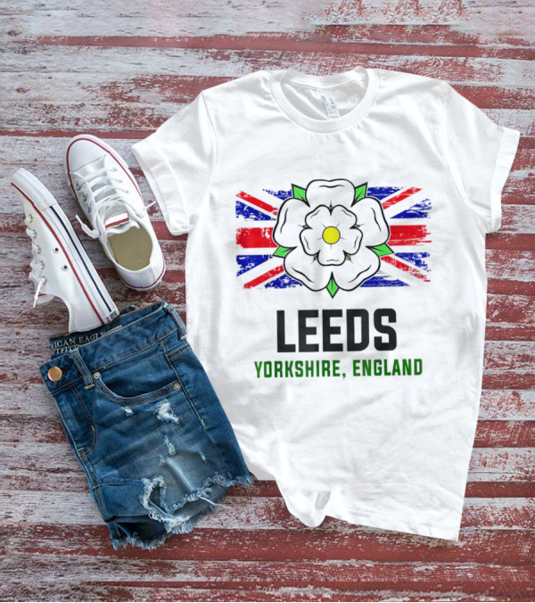 Leeds Yorkshire England Black Rose Union Jack T-Shirt