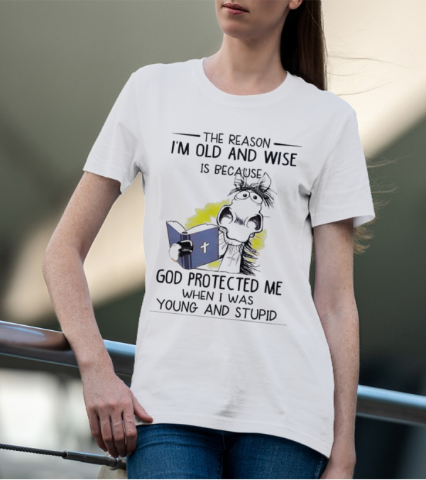 The Reason I'm Old And Wise Is Because God Protected Me When I Was Young And Stupid Cow Cartoon Reading Bible T-Shirt