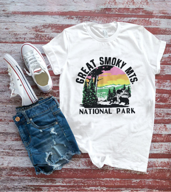 Great Smoky Mts National Park Sunset With Forest And Bears T-Shirt