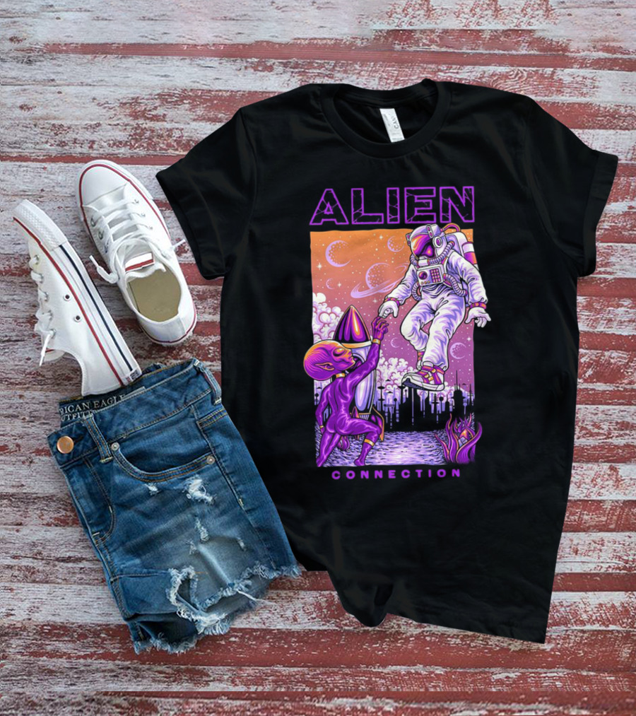 Alien And Astronaut Universal Bond Under Neon Cosmic Sky T-Shirt