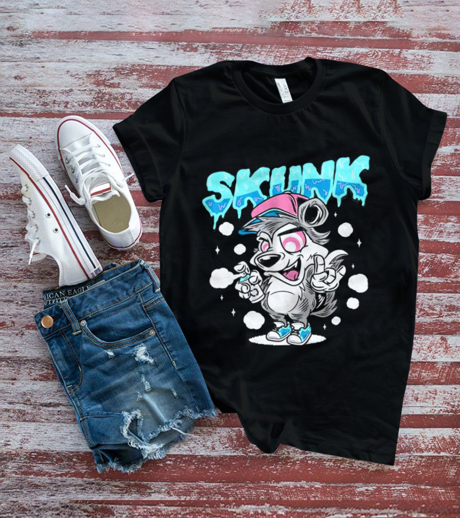 Skunk Grafiti Cartoon Hip Hop Character With Cap And Spray Paint T-Shirt