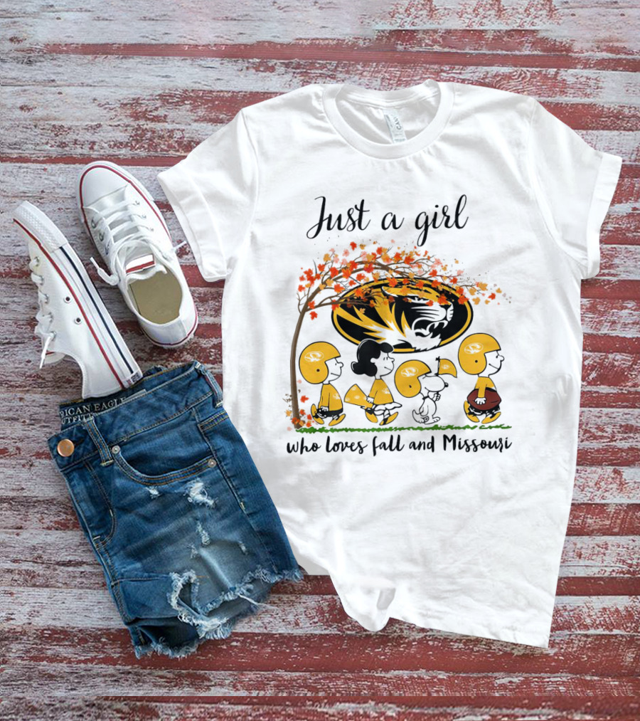 Just A Girl Who Loves Fall And Missouri Peanuts Cartoon Halloween Football Tiger Leaves T-Shirt