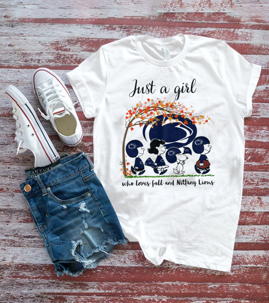 Just A Girl Who Loves Fall And Nittany Lions Peanuts Cartoon Halloween T-Shirt