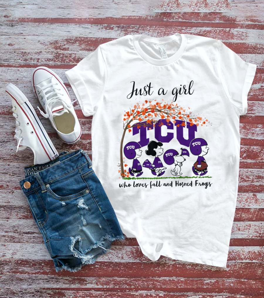Just A Girl Who Loves Fall TCU Horned Frogs Peanuts Cartoon T-Shirt