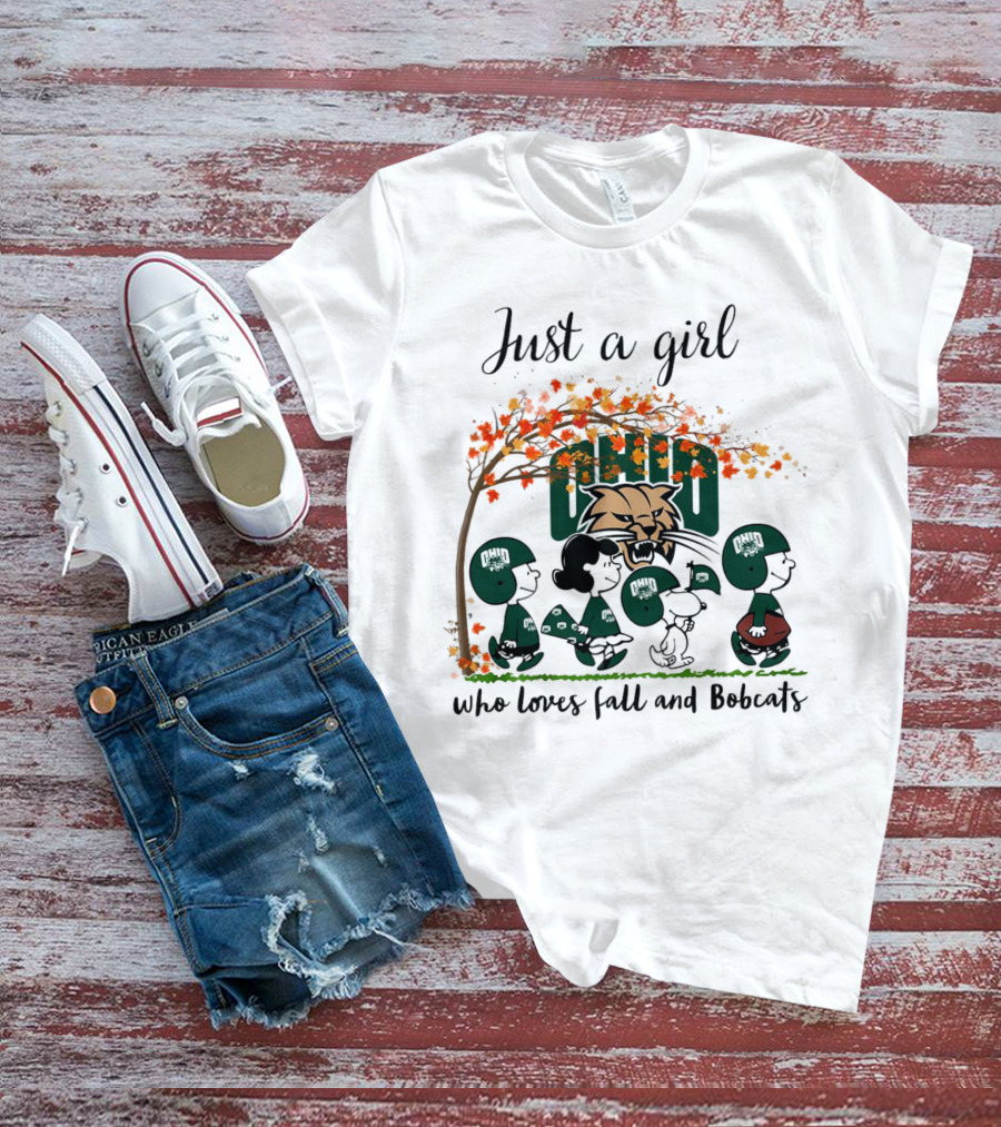 Just A Girl Who Loves Fall And Ohio Bobcats Peanuts Cartoon T-Shirt