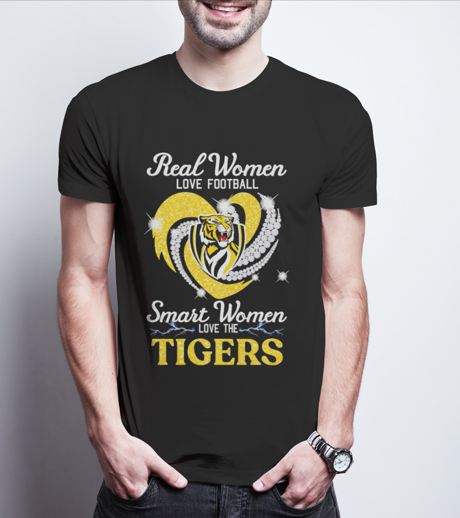 Real Women Love Football Smart Women Love The Richmond Tigers T-Shirt