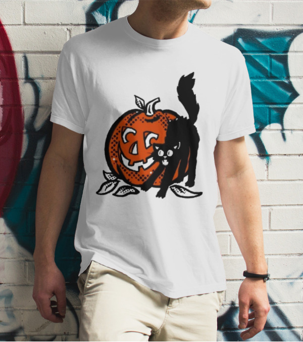Vintage Halloween Pumpkin And Black Cat T-Shirt