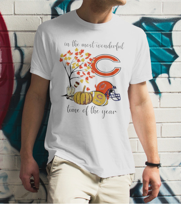 In The Most Wonderful Time Of The Year Chicago Bears Thanksgiving Helmets And Autumn Leaves T-Shirt