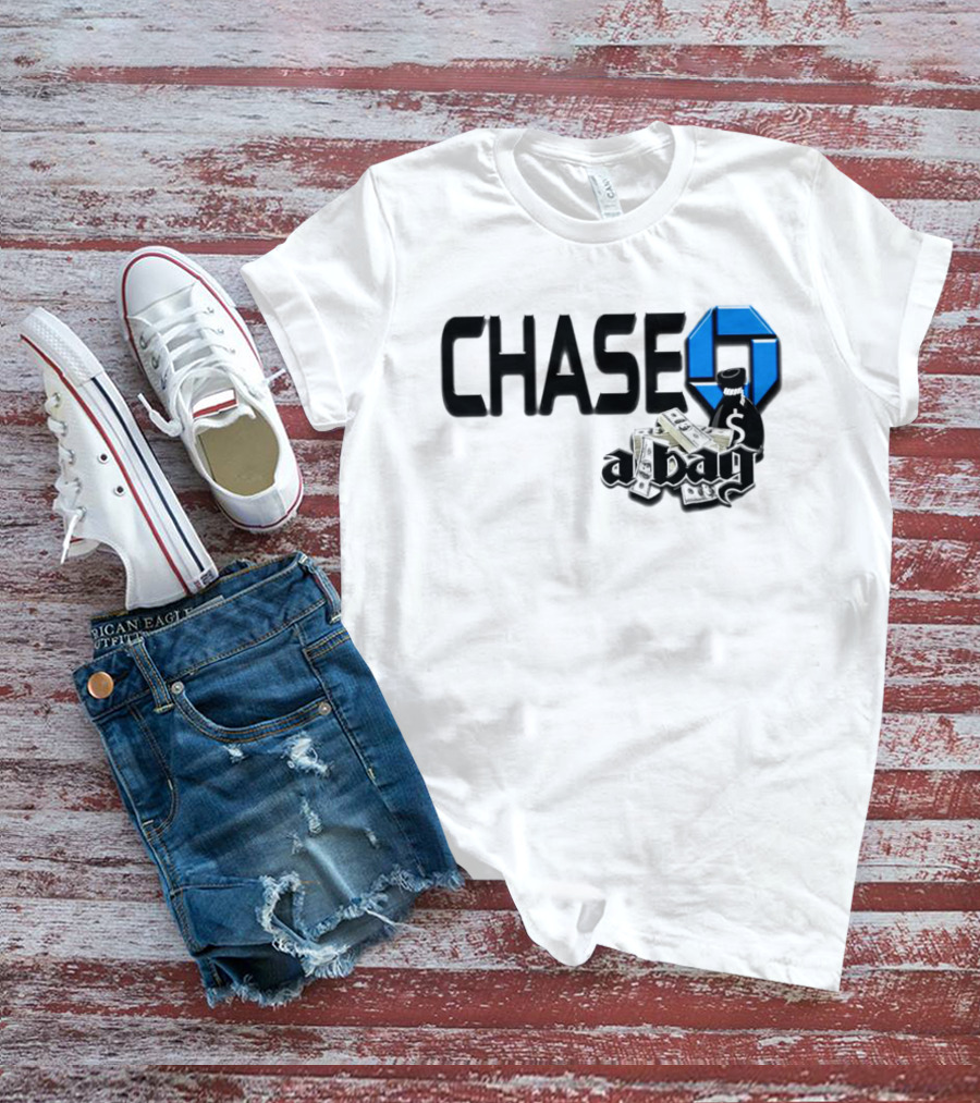 CHASE A Bag T-Shirt