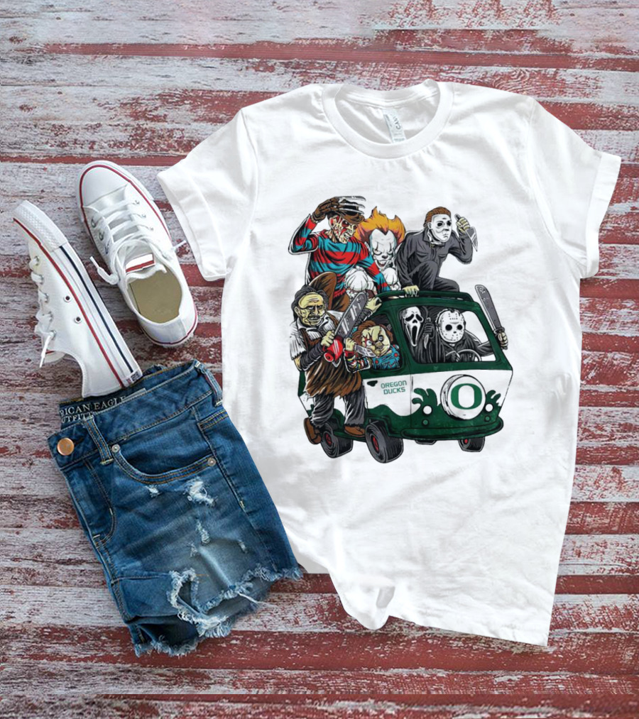 Oregon Ducks Horror Characters Bus Halloween Freddy Jason Michael Myers Pennywise Mask T-Shirt