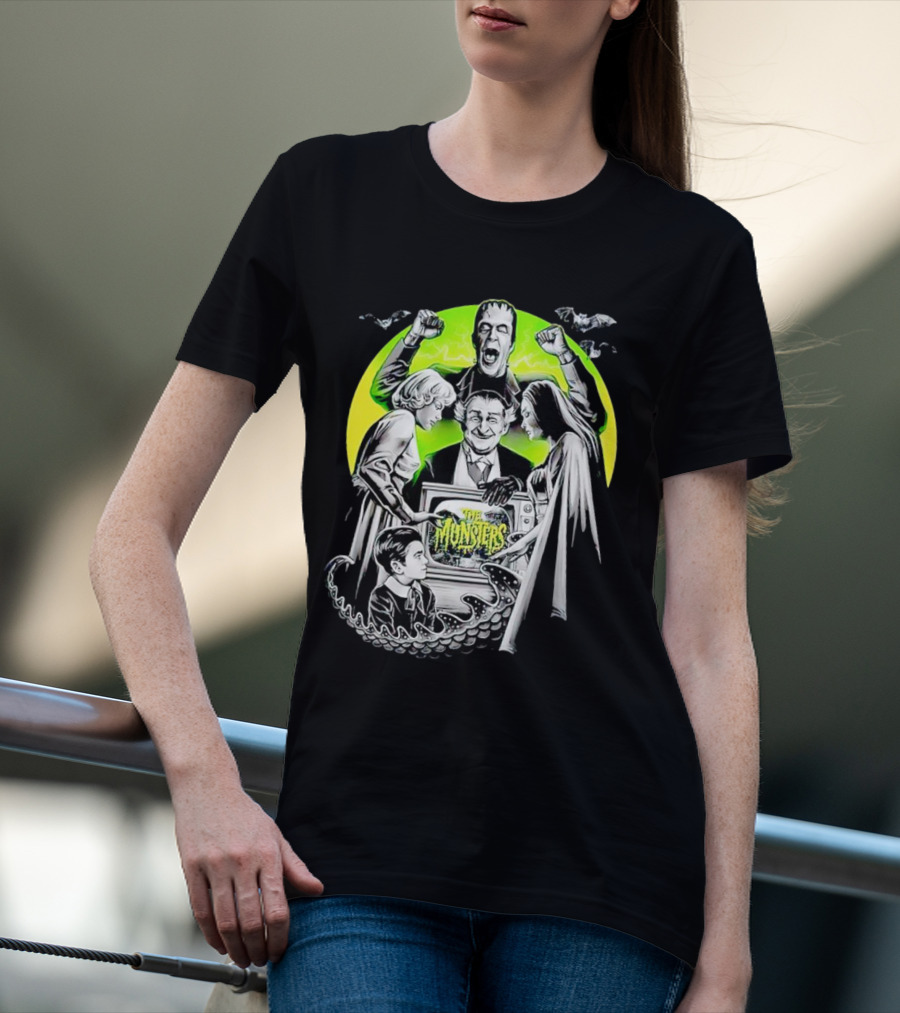 The Munsters Classic Vintage Horror Family T-Shirt