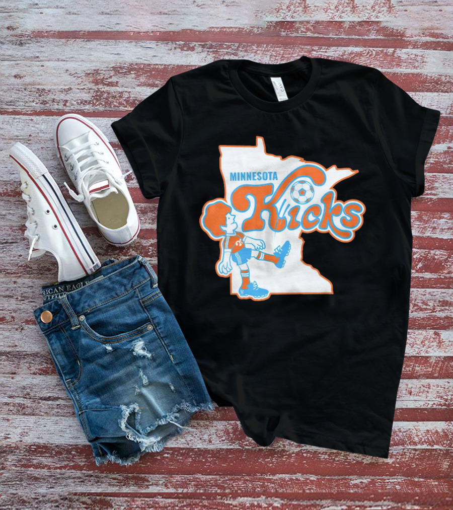 Minnesota Kicks Soccer Player In State Outline T-Shirt