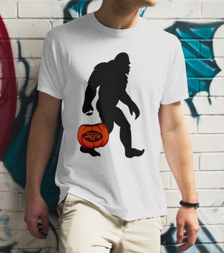 New York Jets Bigfoot Halloween Pumpkin T-Shirt