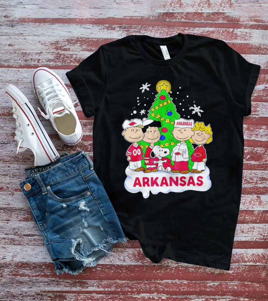 Peanuts Characters Arkansas Razorbacks Christmas Tree T-Shirt