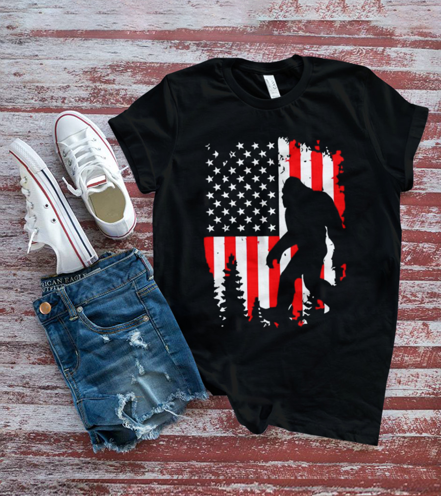Bigfoot Silhouette With American Flag Background T-Shirt