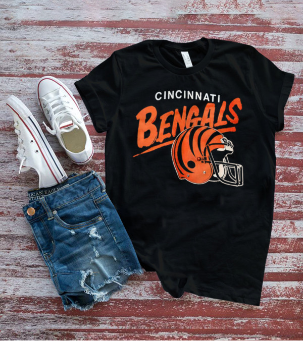 Cincinnati Bengals Football Team Helmet T-Shirt