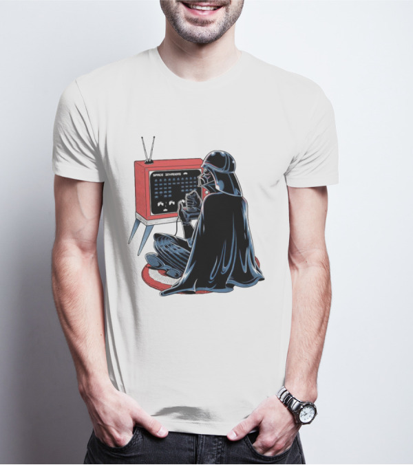 Nostalgic Darth Vader Playing Space Invaders On Retro TV T-Shirt