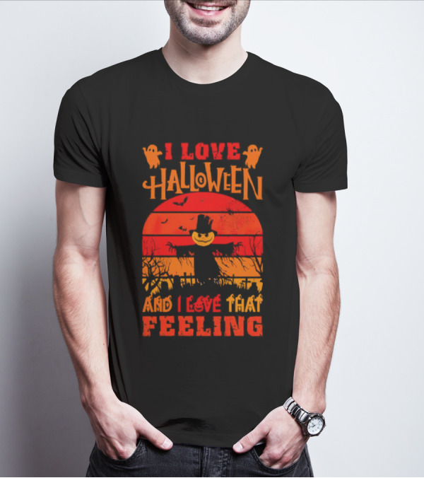 I Love Halloween I Love That Feeling Scarecrow Sunset Ghosts T-Shirt