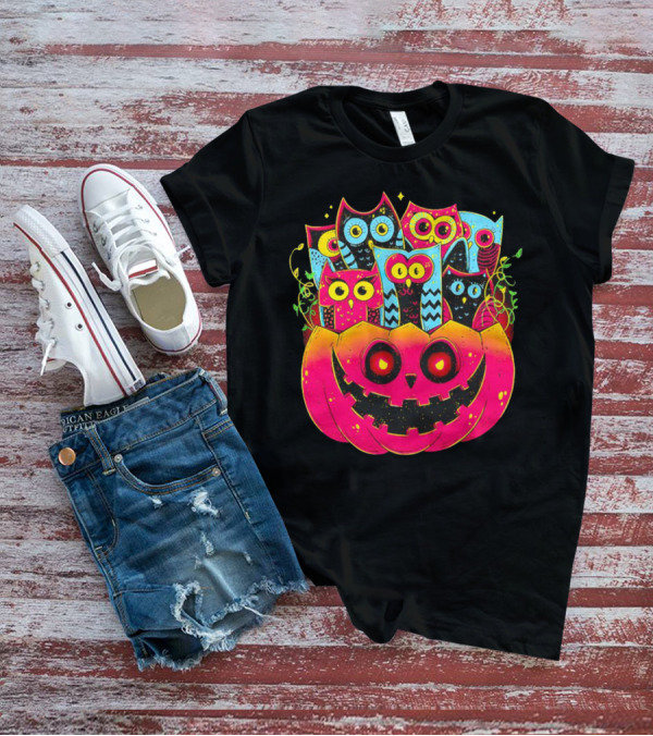Neon Owls In Jack-o'-Lantern Halloween Party T-Shirt