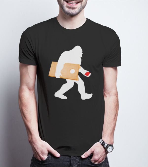 Bigfoot Cornhole Players Lawn Game Silhouette With Red Cup T-Shirt