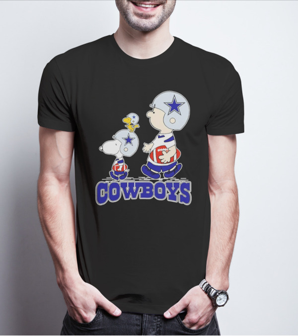 Cowboys Snoopy Charlie Brown Woodstock Football Helmets T-Shirt