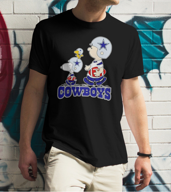 Dallas Cowboys Snoopy Charlie Brown Woodstock Football Helmets T-Shirt