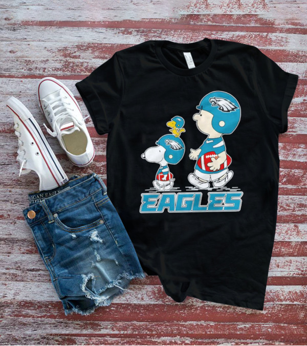 Eagles Football Snoopy Charlie Brown Woodstock Philadelphia T-Shirt