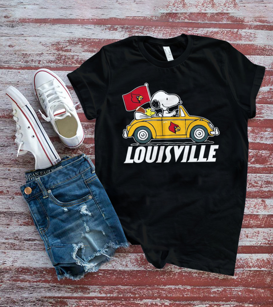 Snoopy And Woodstock Driving Louisville Cardinals Car T-Shirt