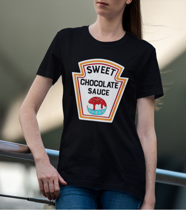 SWEET CHOCOLATE SAUCE ICE CREAM SUNDAE LABEL T-Shirt