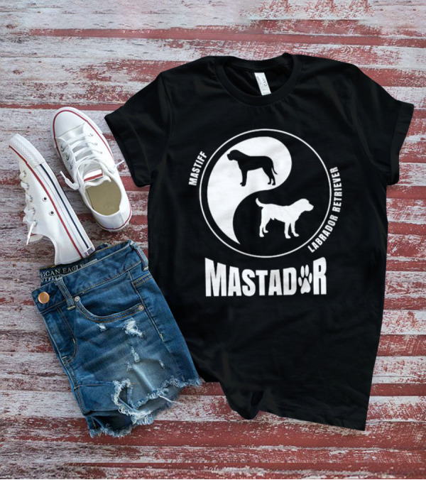 Mastiff Labrador Retriever Yin Yang Mastador T-Shirt