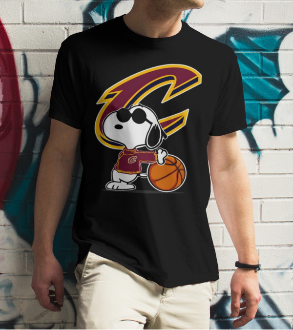 Snoopy Peanuts Cleveland Cavaliers NBA Basketball T-Shirt