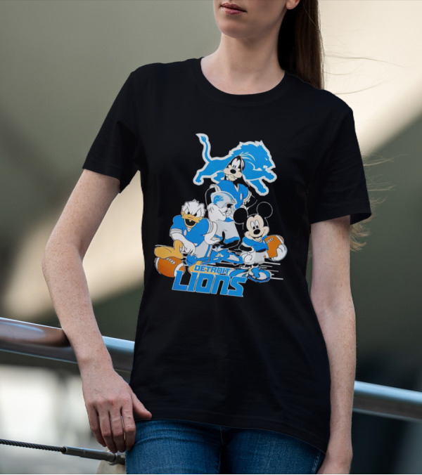 Detroit Lions Mickey Friends Game Day Football Disney T-Shirt