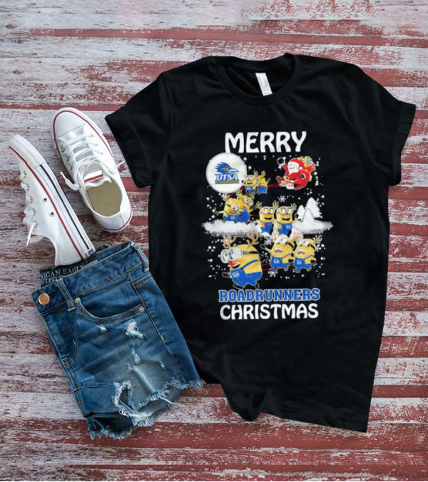 Merry UTSA Roadrunners Minions Christmas With Santa And Reindeer T-Shirt
