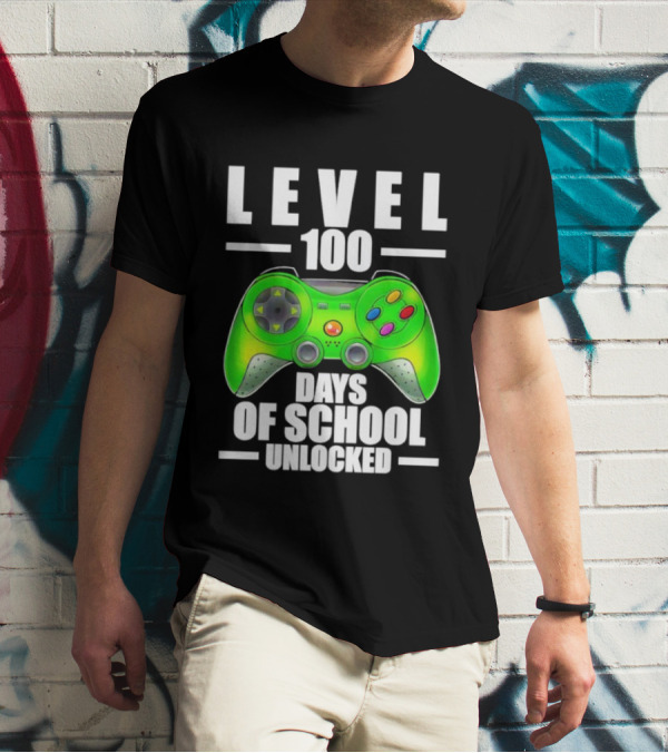 LEVEL 100 DAYS OF SCHOOL UNLOCKED GAMING CONTROLLER T-Shirt